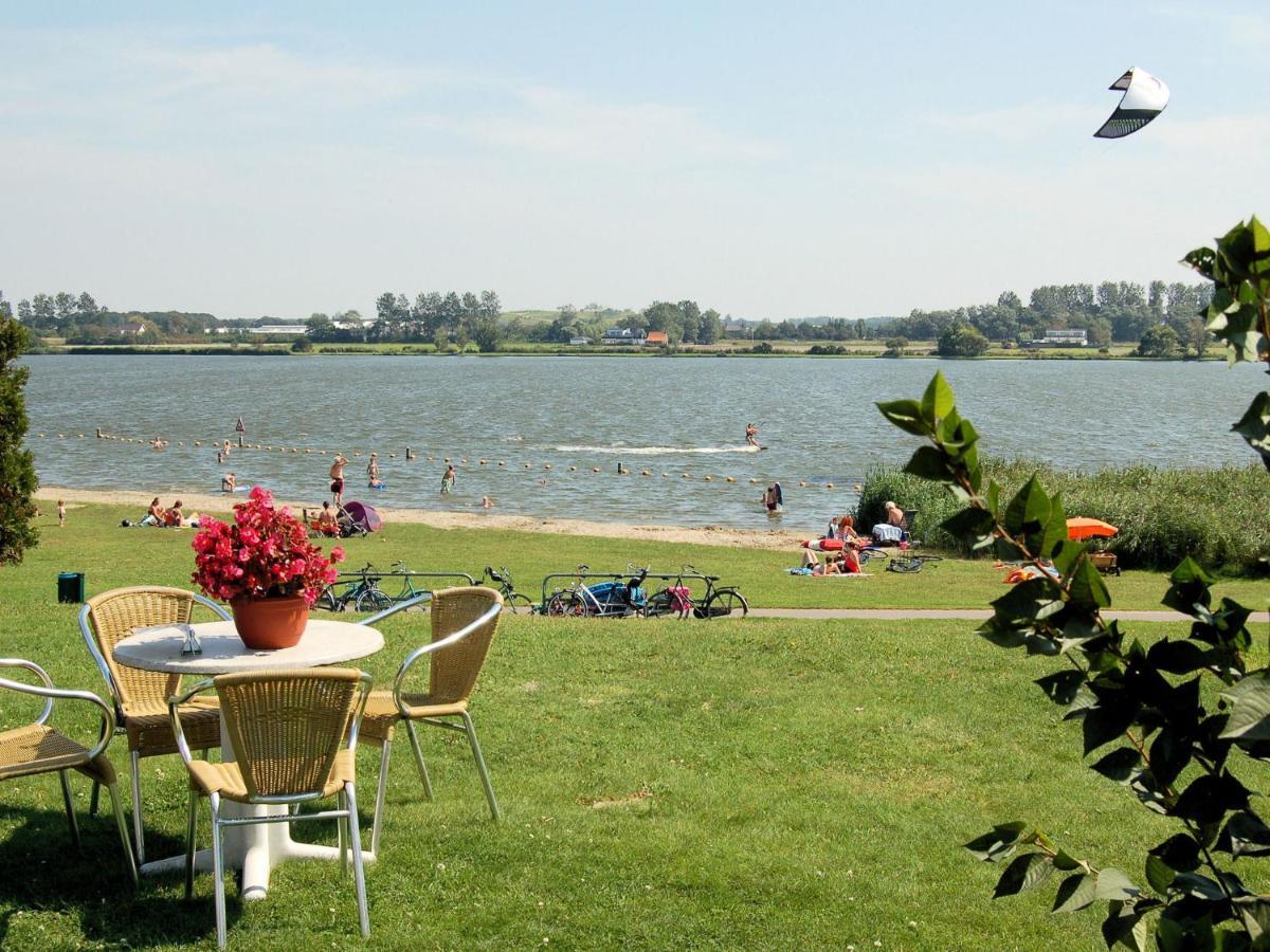 Lovely Holiday Home In Noordwijkerhout Near Lake Eksteriør billede